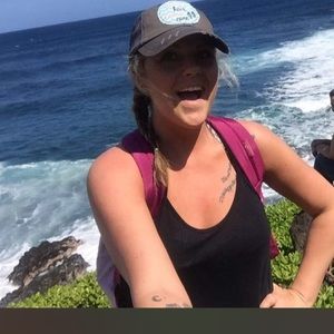 Meet your Posher, Mallory